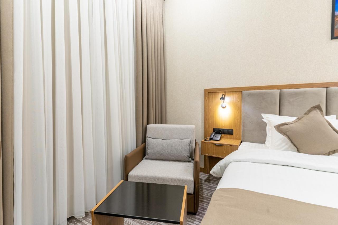 Mirzo Hotel Taszkent Zewnętrze zdjęcie