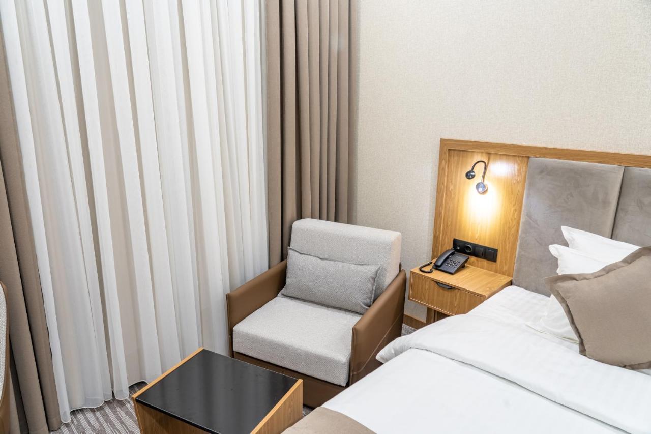 Mirzo Hotel Taszkent Zewnętrze zdjęcie